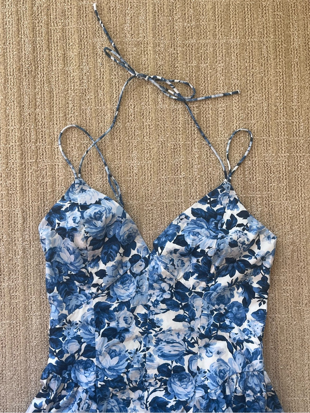Abercrombie and Fitch medium blue and white tea length wedding guest dress - Picture 3 of 7